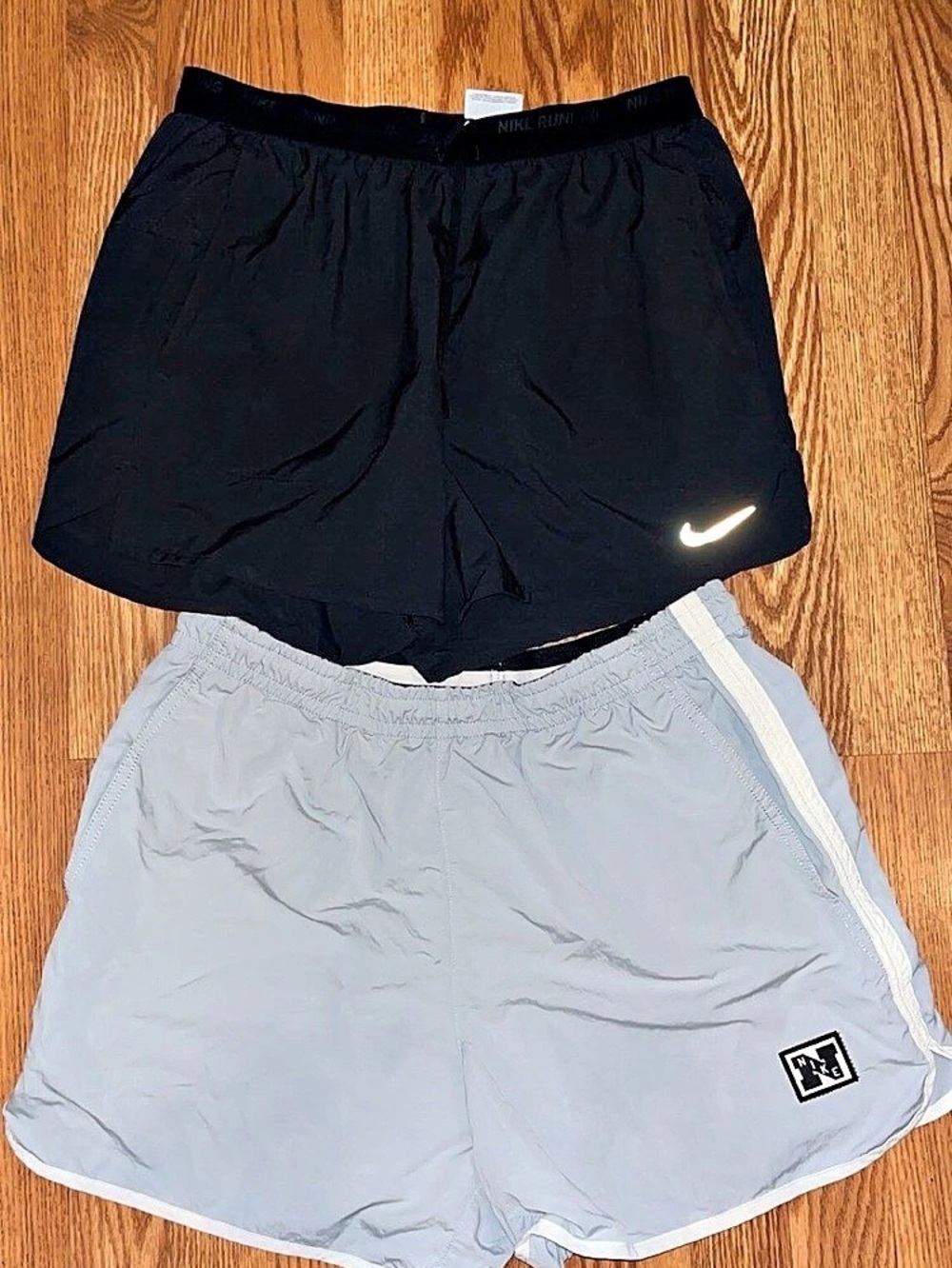 Nike Athletic Shorts 2-Pair Set in Black & Gray Like New25